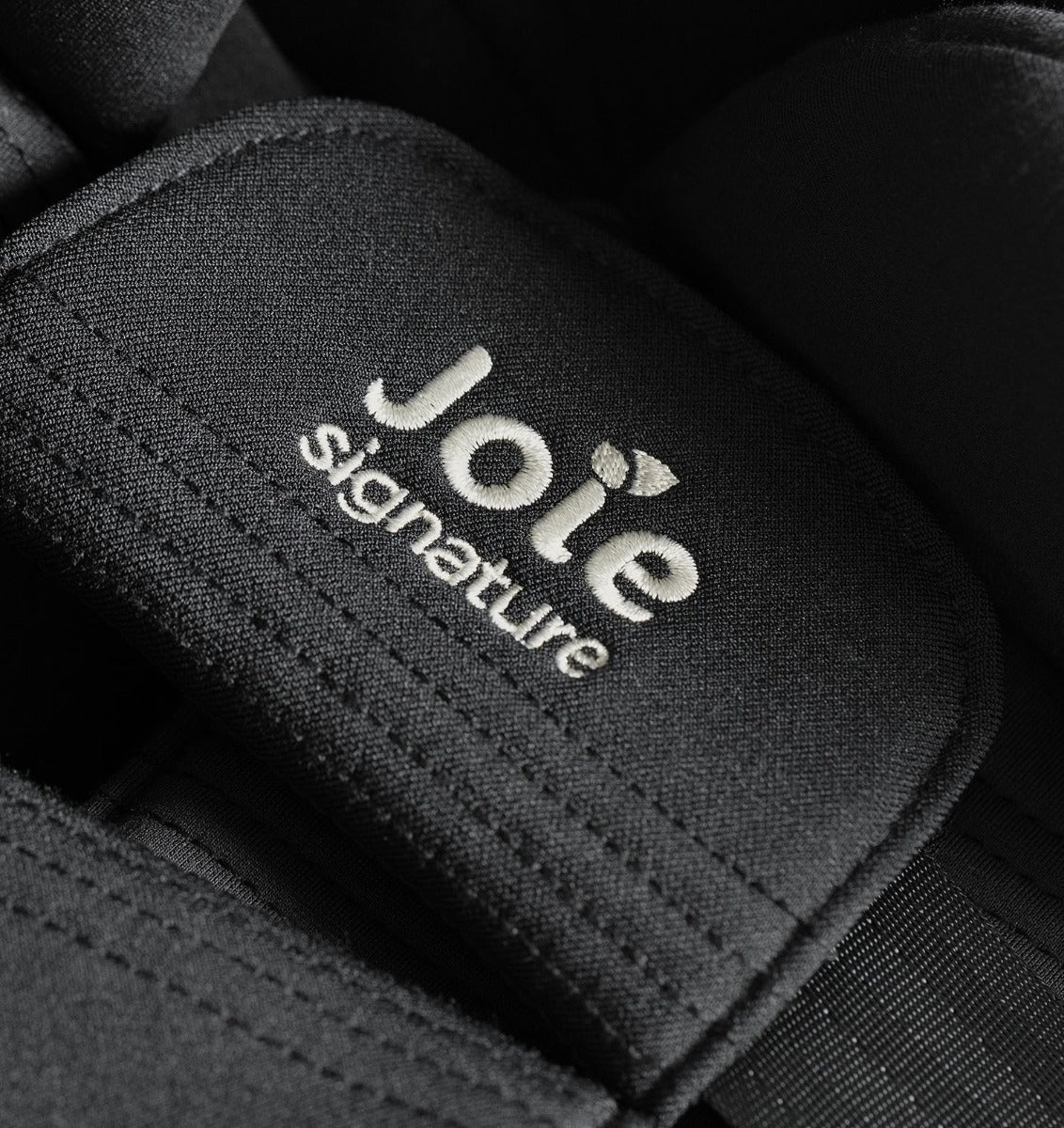 Joie i-Level Pro Signature i-Size Car Seat - Eclipse