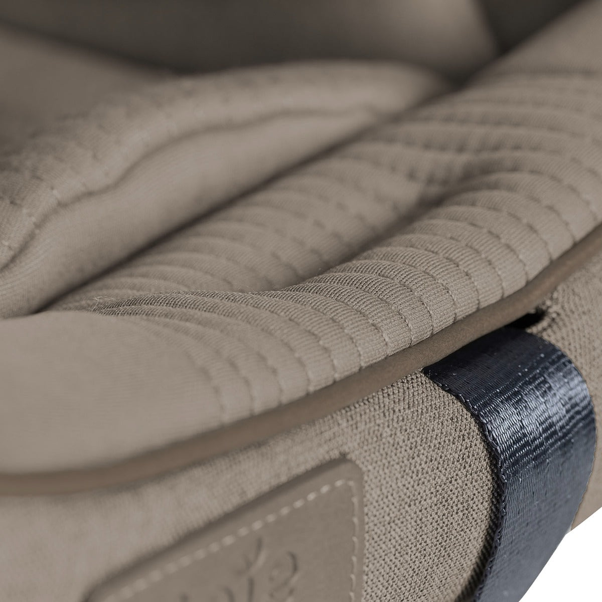 Joie i-Level Pro Signature i-Size Car Seat - Maple