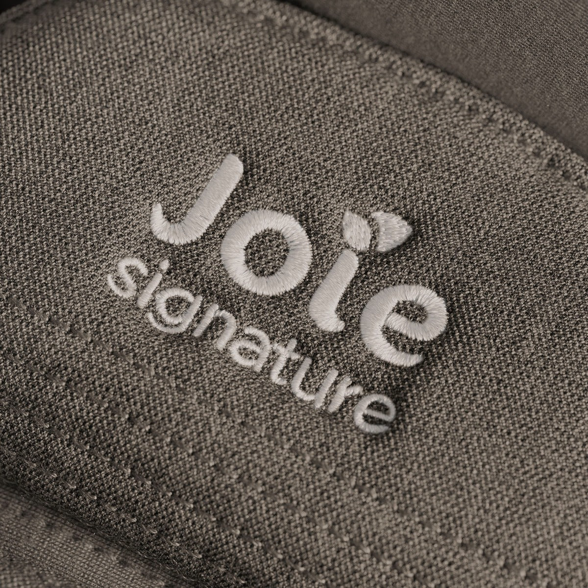 Joie i-Level Pro Signature i-Size Car Seat - Maple